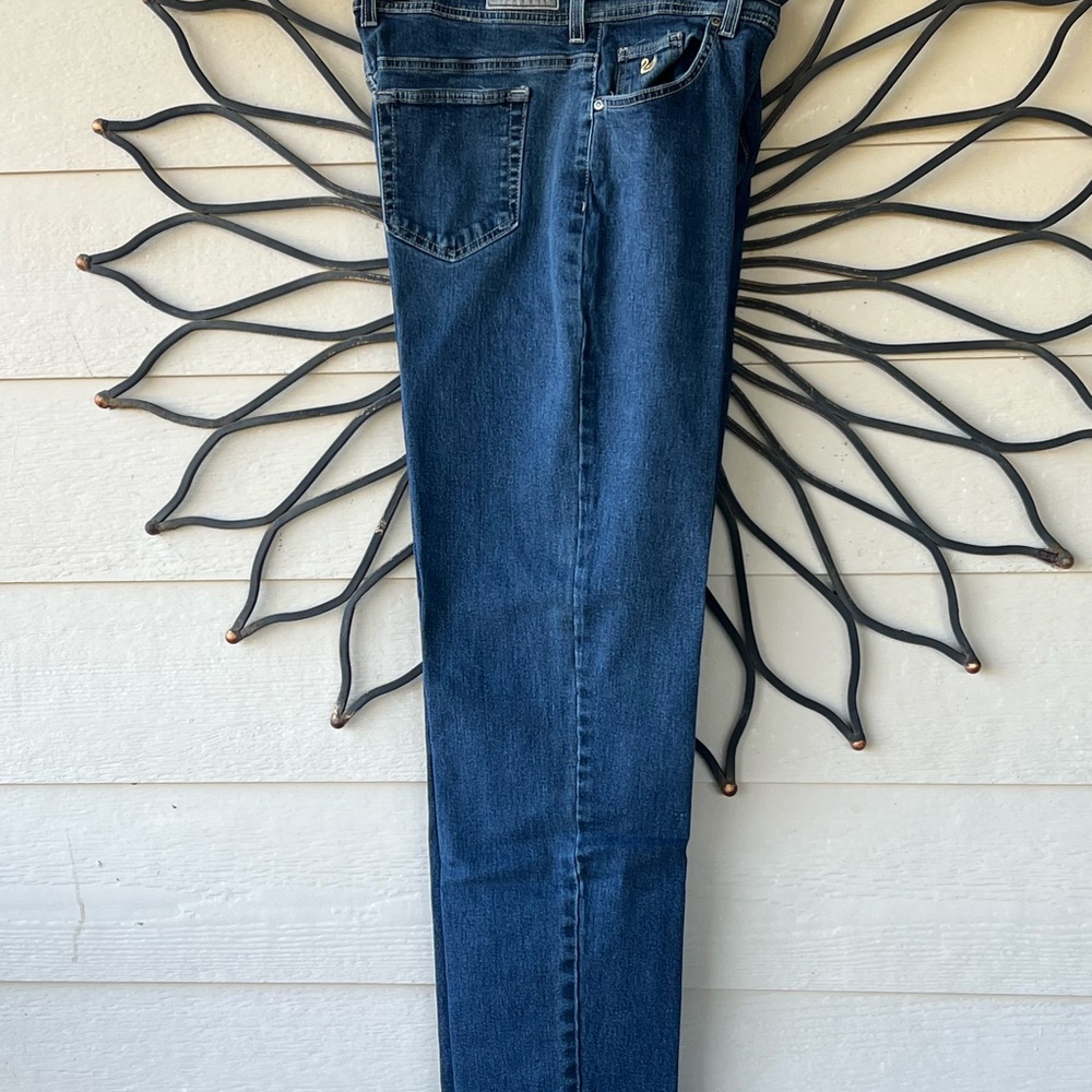 Gloria Vanderbilt Women's Straight Leg Jeans - Dark Blue
